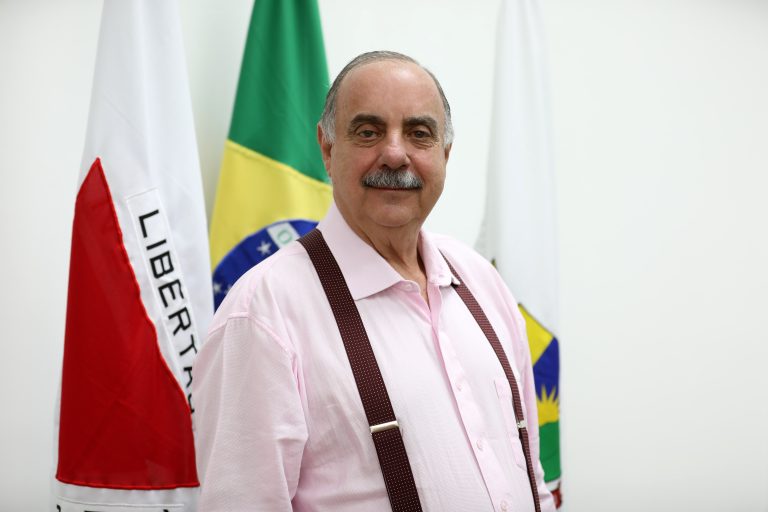 03-05-2022-foto-oficial-do-prefeito-fuad-noman-rodrigo-clemente-pbh-5-editada-1-.jpg
