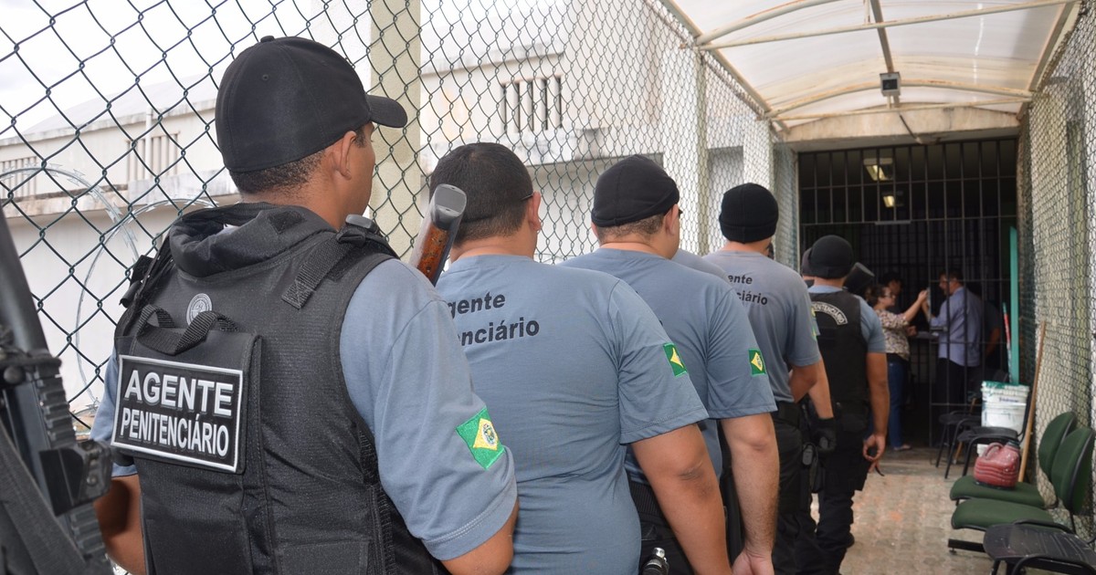 agentes_penitenciarios.jpg