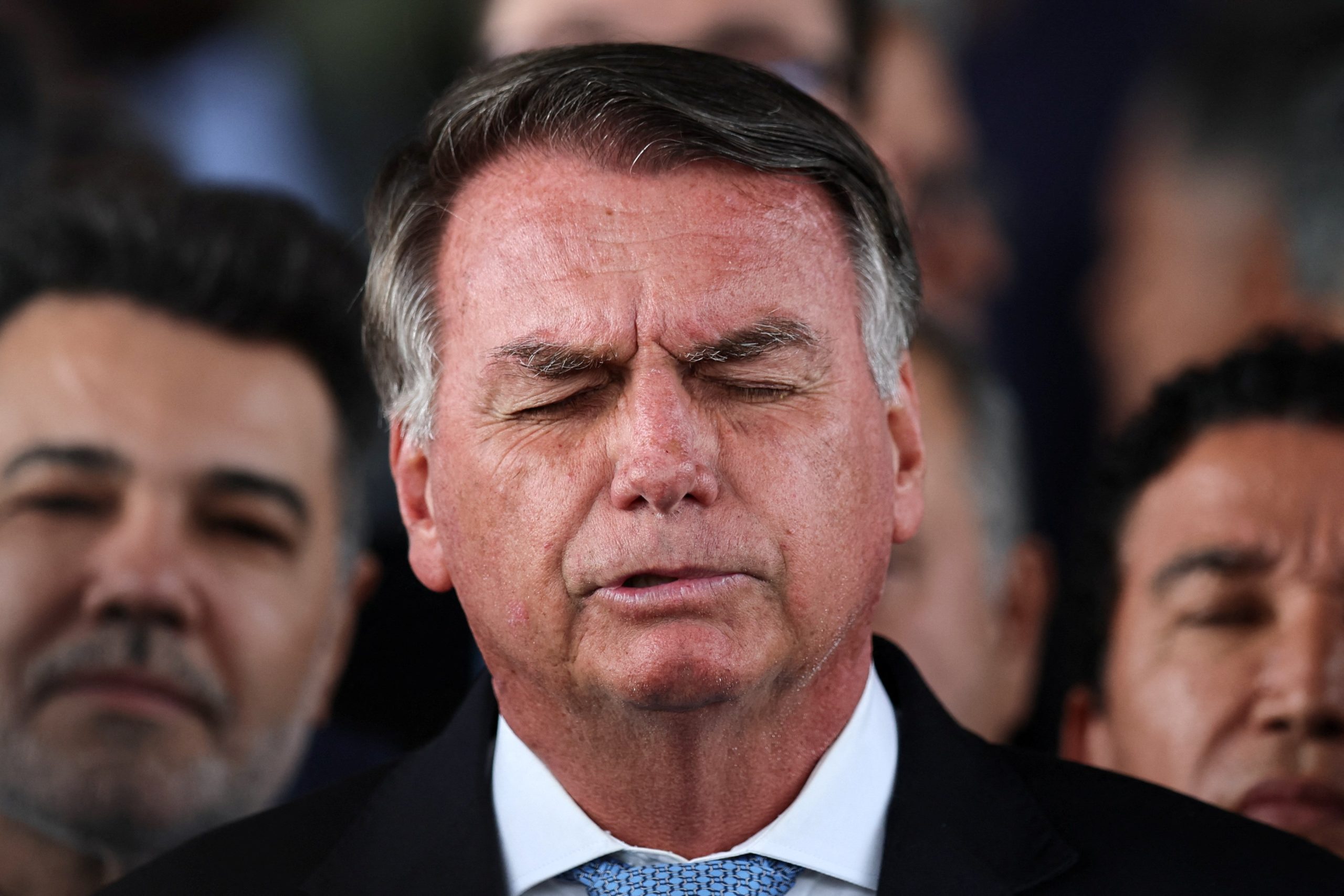 Penas máximas para crimes atribuídos a Bolsonaro podem levar à condenação de 39 anos de prisão