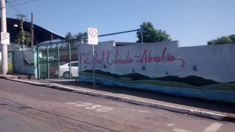 escola_claudio_abrahao_1.jpg