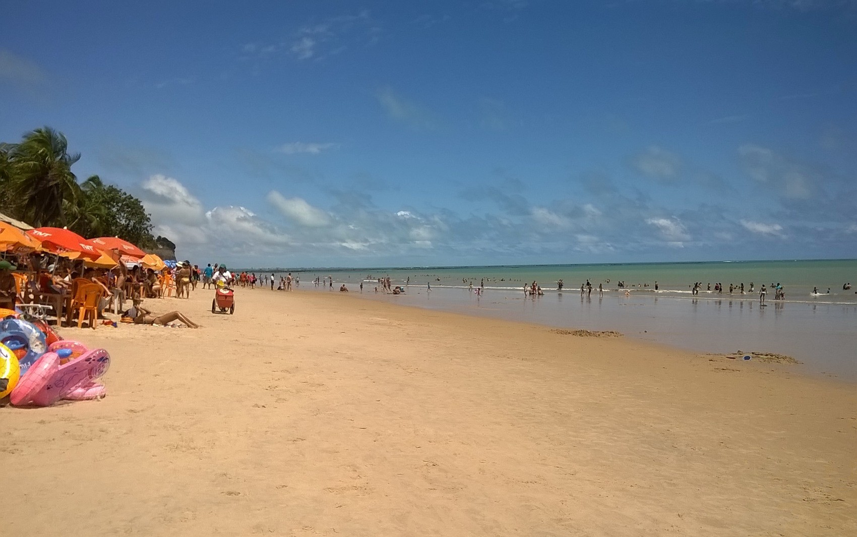 Litoral da Paraíba tem dois trechos de praia impróprios para banho
