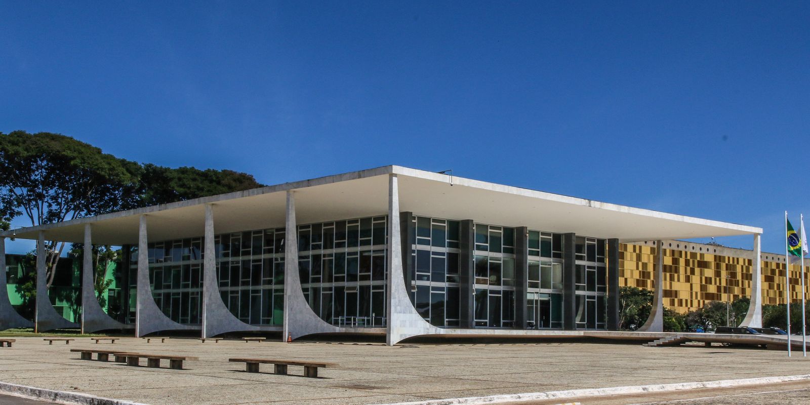 Defesa de Bolsonaro pede dispensa de 4 testemunhas na ação do golpe