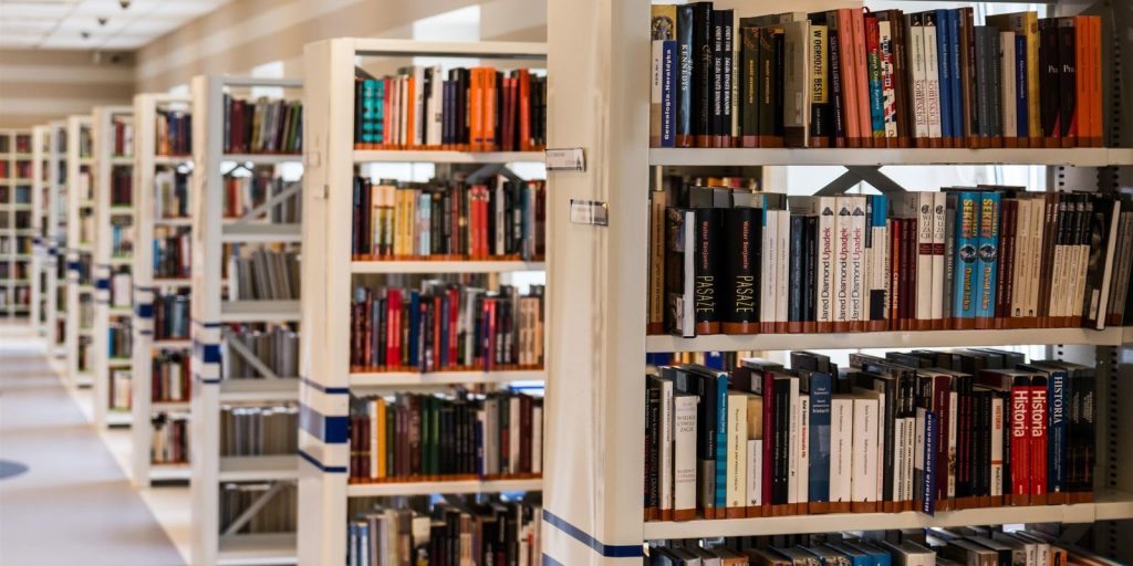 library-488690.jpg